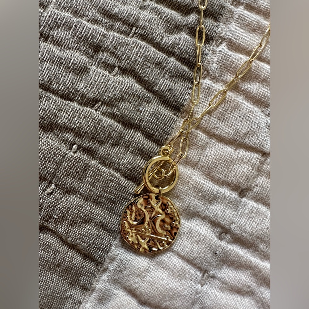 Gold necklace